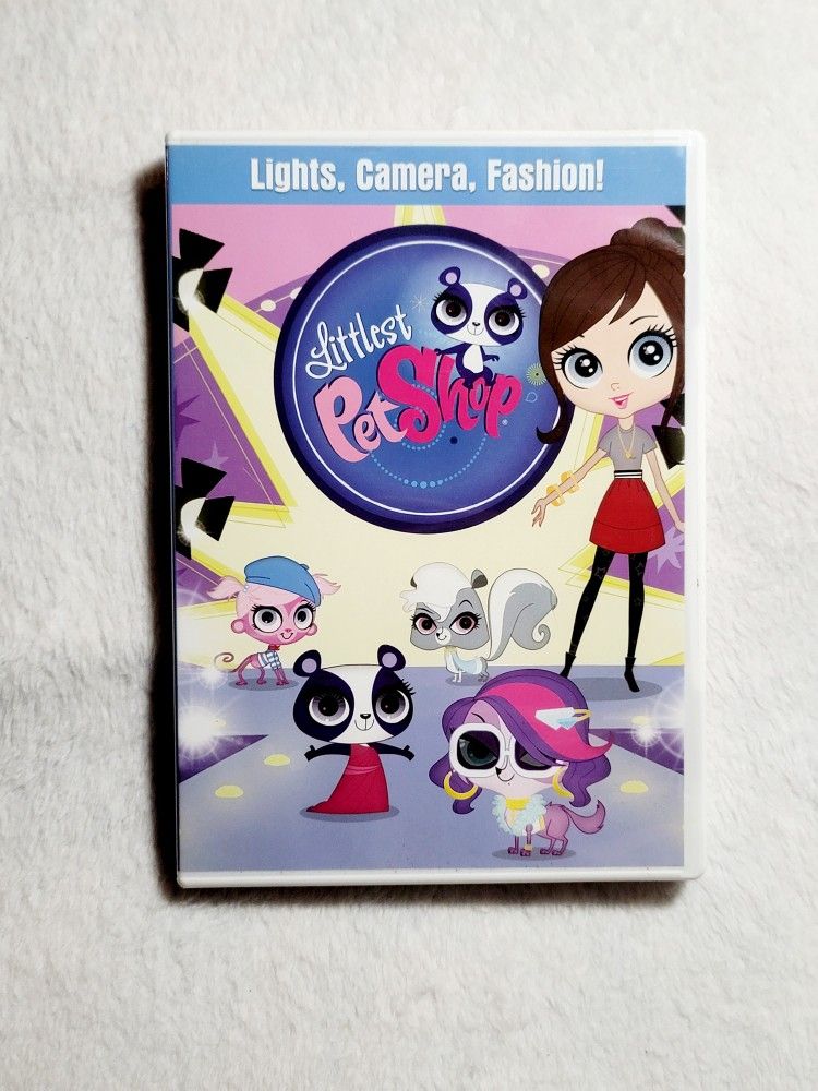 Littlest Pet Shop Lights, Camera, Fashion! DVD W/Zoe Trent Cards