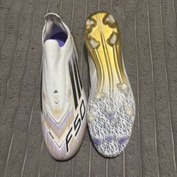 Soccer cleats F50 elites