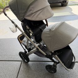 Uppababy Vista Double stroller With piggyback 
