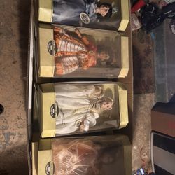 Vintage Collectible Porcelain Dolls – Lot of 24 (New in Box)