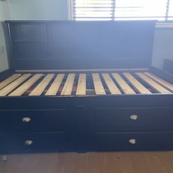 Twin Size Bed With Drawers And Storage 