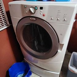 GAS DRYER  By Whirlpool 