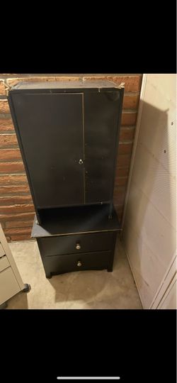Free cabinet and drawer