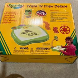 Crayola trace And Draw Deluxe Projector