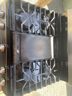 Gas stove