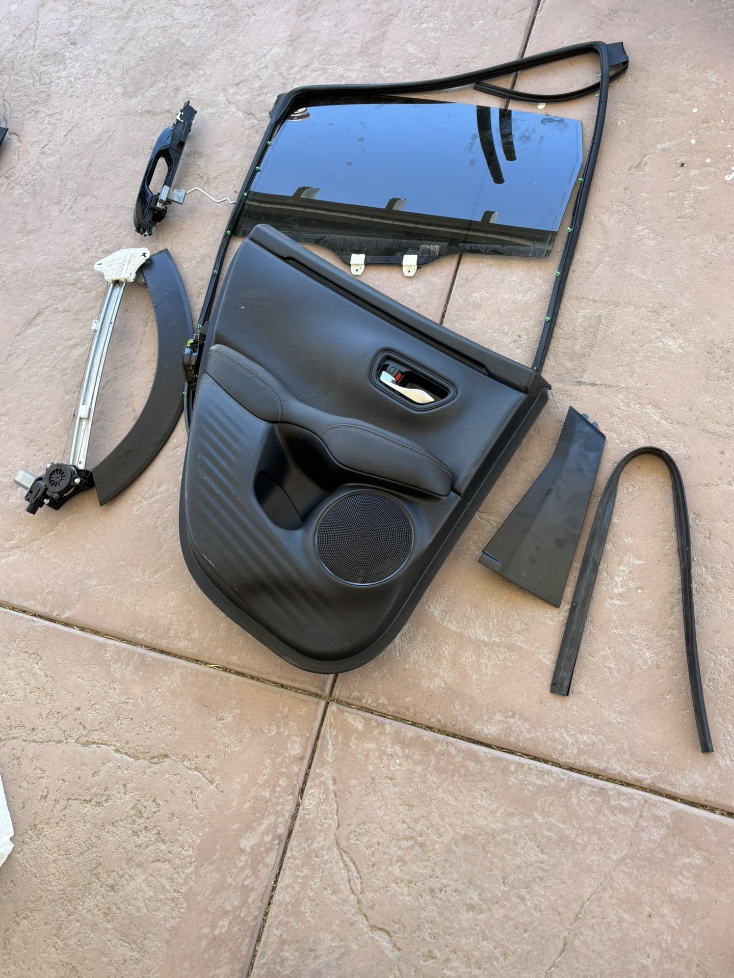 2024 Honda HR-V Left rear Side Parts