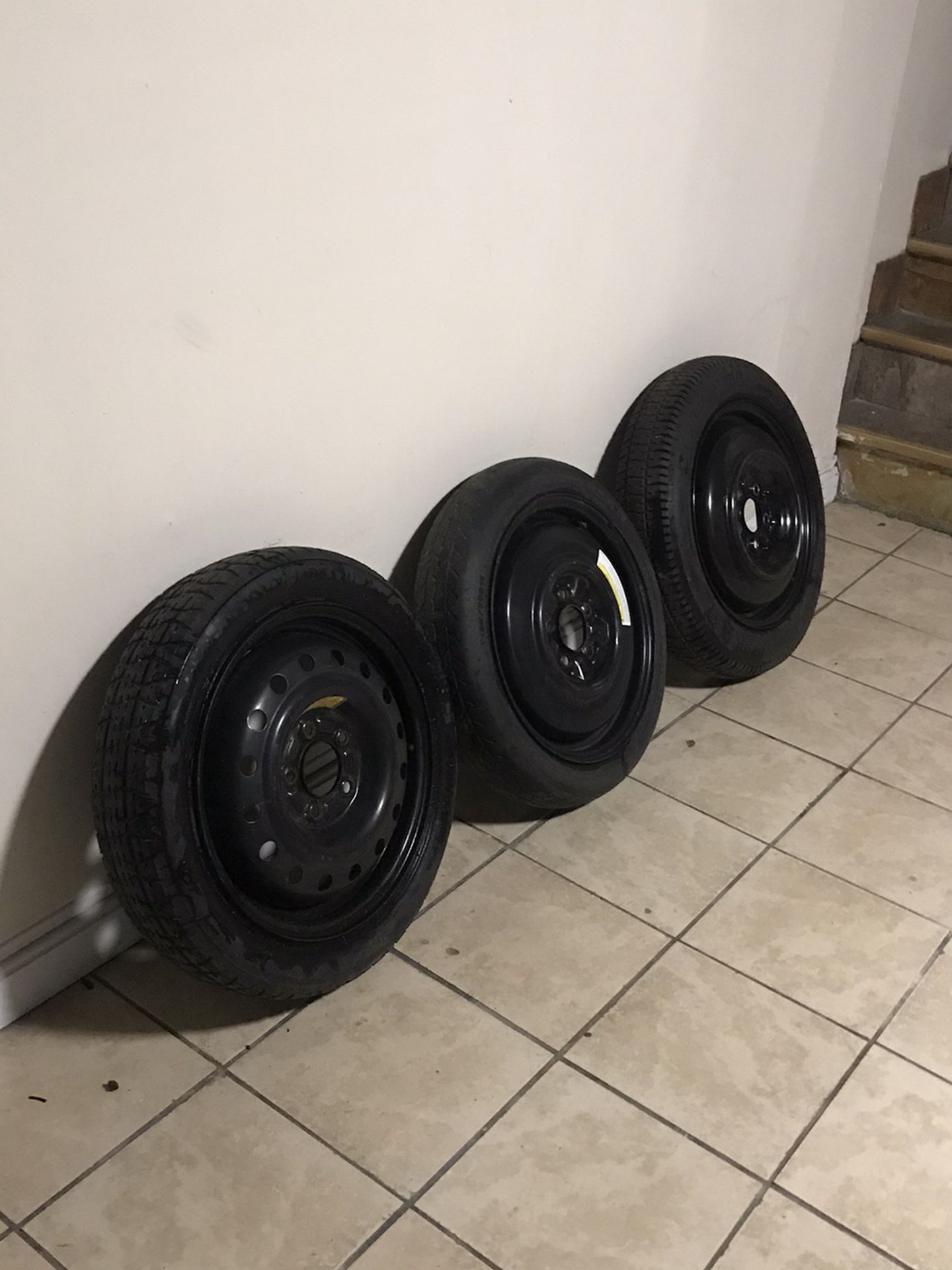 3 Spares Tires 5lugs