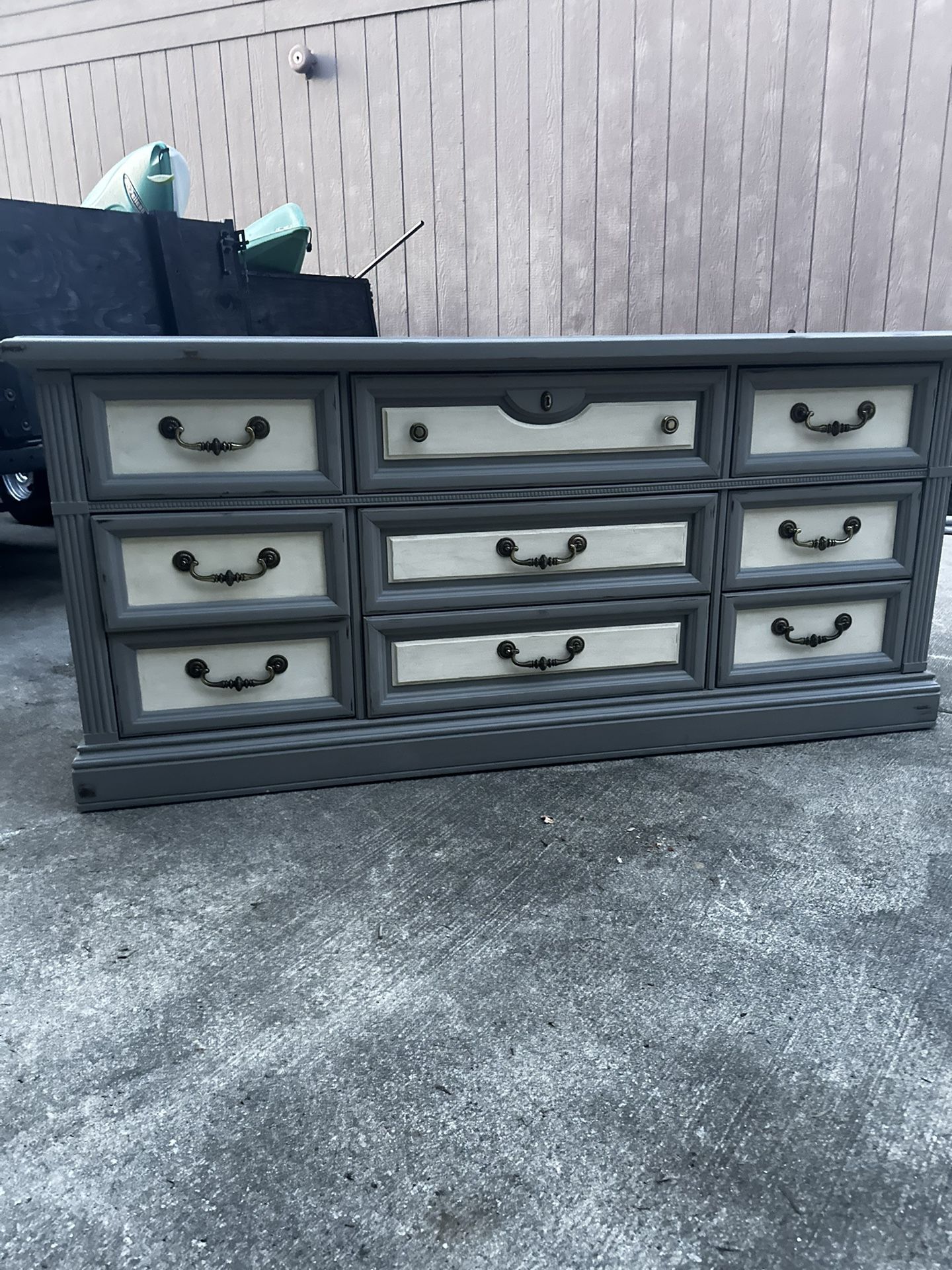 Drawer 40$