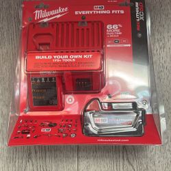 Milwaukee XC 5.0 Battery & Charger