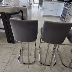 Modern Velvet Bar Stools – Set of 3
