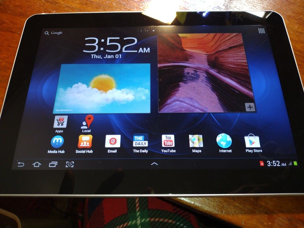 Samsung Galaxy 10.1 4g LTE & Wifi Unlocked 