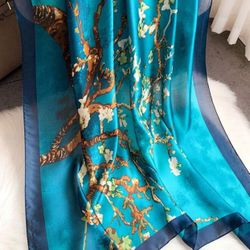 Women’s Fashionable Silk Scarf