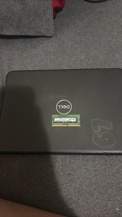 Dell Laptop with Samsung RAM Stick 8GB and the laptop is locked so it for parts