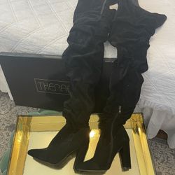 Thigh Suede Boots 