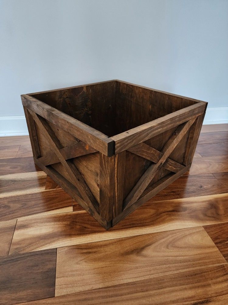 Wooden Christmas Tree Collar