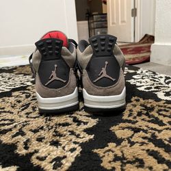 Jordan 4 Taupe Haz 