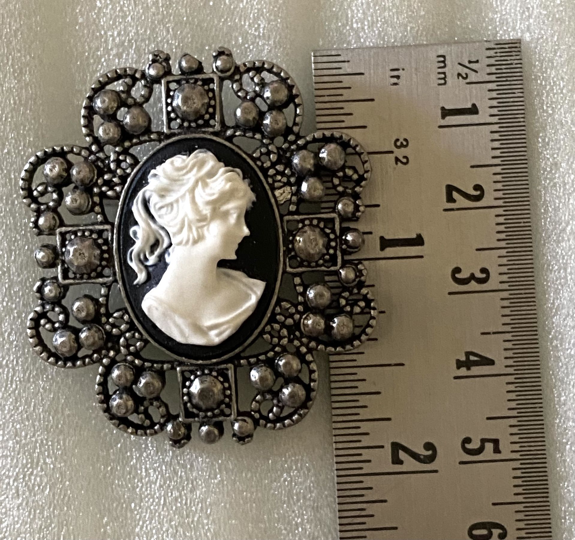 Silver Tone Cameo Brooch