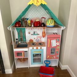 Kids Kitchen And Accessories 