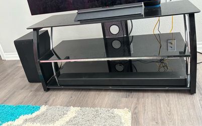 (FREE) glass entertainment center