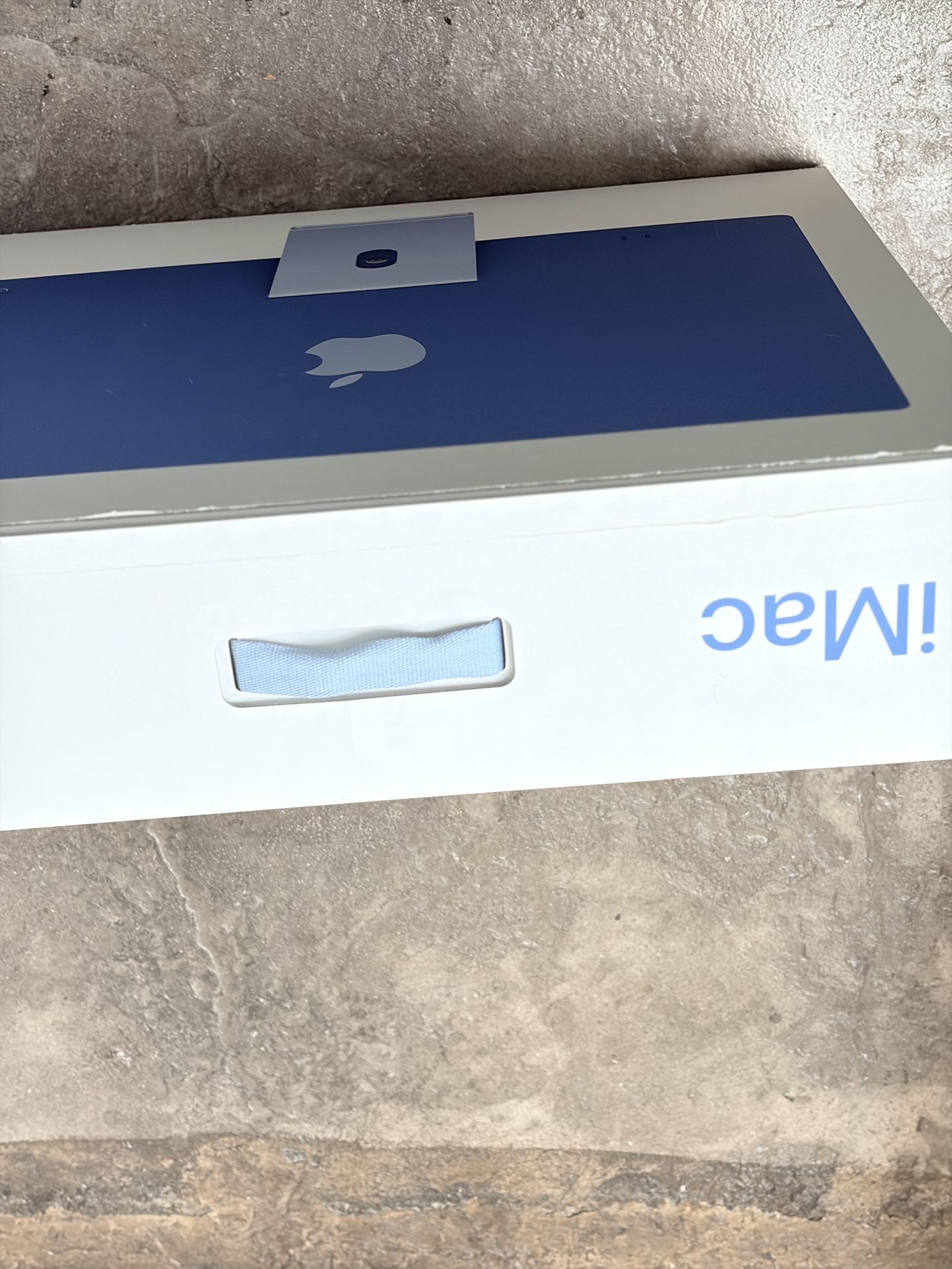 Brand New 2025 iMac M4 Chip 24 inch