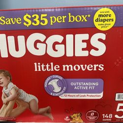 Huggies Little Movers Baby Diapers, Size 5 Brand New 