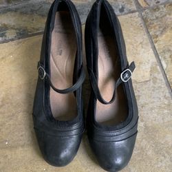 Clark's Women's Heels - Size 9