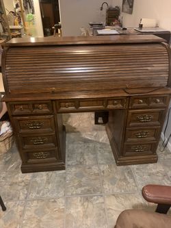 Wooden roll top desk
