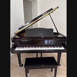 Grand Piano 