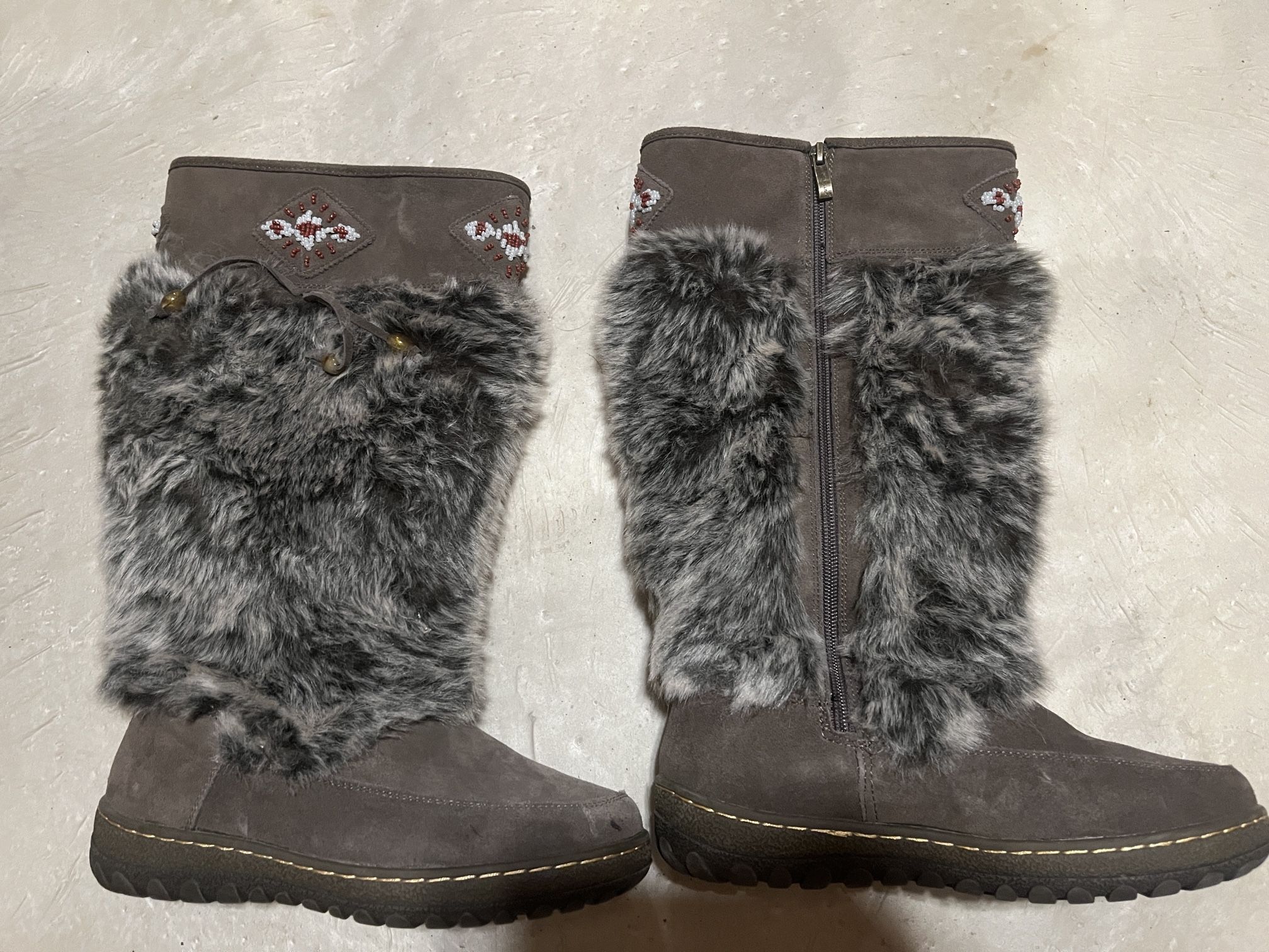 Size 7 Wanderlust Nika Womens Suede Cold Weather Winter Boots - NEW