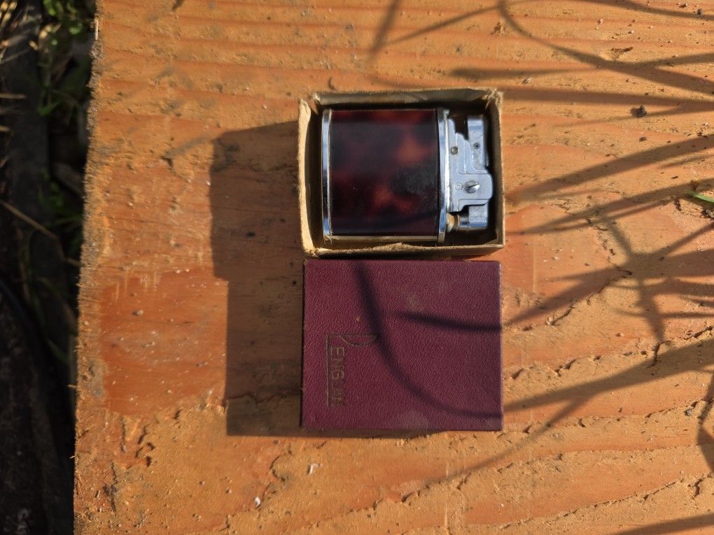 Vintage Penguin Lighter With Box