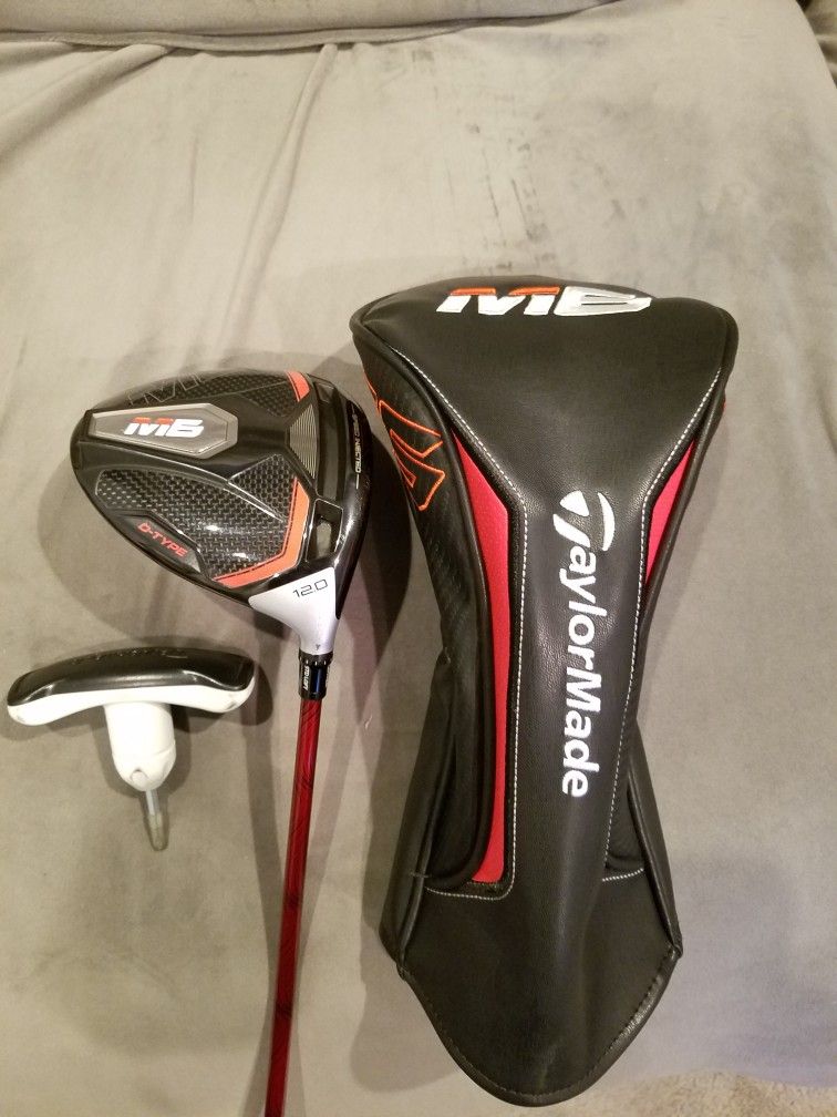 Like New Taylormade M6 Driver Golf Club W/ Headcover And Tool