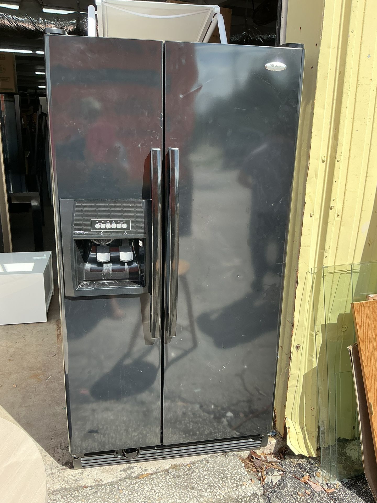 Refrigerator Good Condition