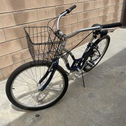 Schwinn Women’s Beach cruiser 