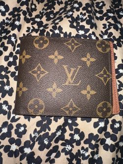 LV Men’s Wallet