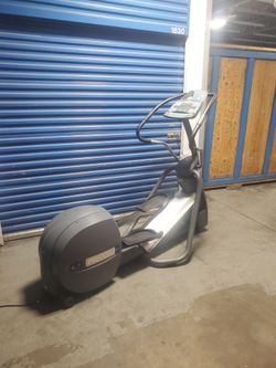 Precor 5.23 elliptical Local Delivery available
