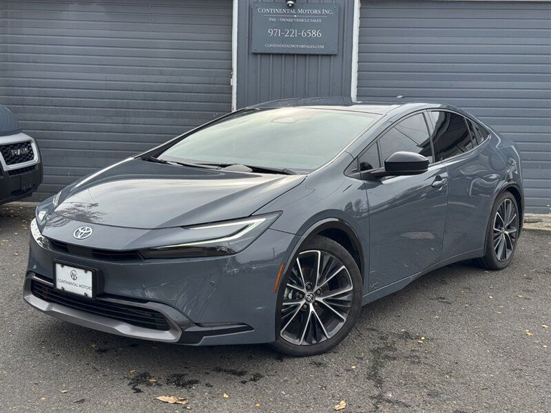 2024 Toyota Prius XLE AWD