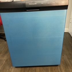Frigidaire DishWasher