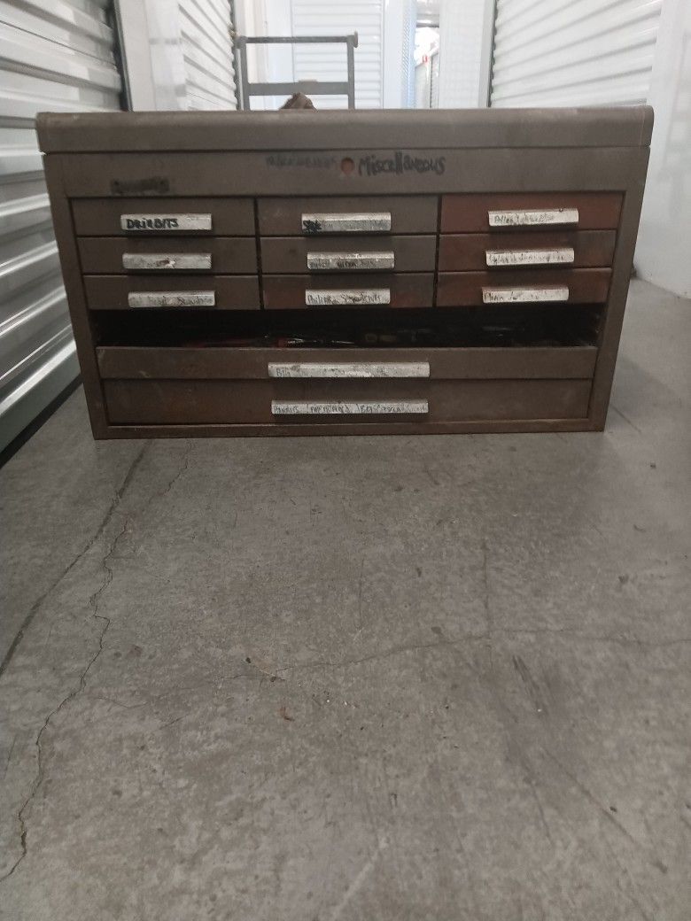 Kennedy 11 Drawer Tool Box Full Of Tools