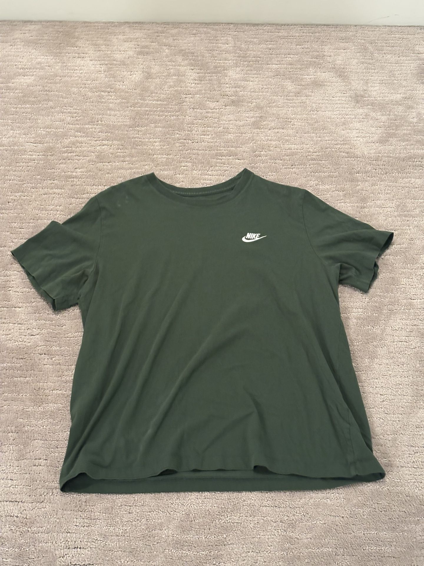 Men’s Nike T-Shirt