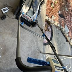 Hart 40v Lawn Mover Good Conditions