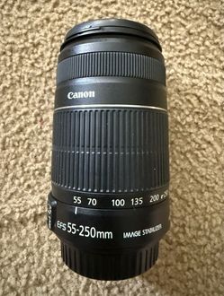 Canon EF-S 55-250mm f/4-5.6 IS Zoom Lens Auto/Manual Focus 58mm