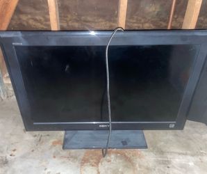 Not smart tv but has a Roku adapter for it works