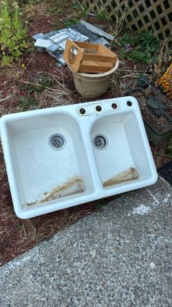 Heavy duty cast iron sink