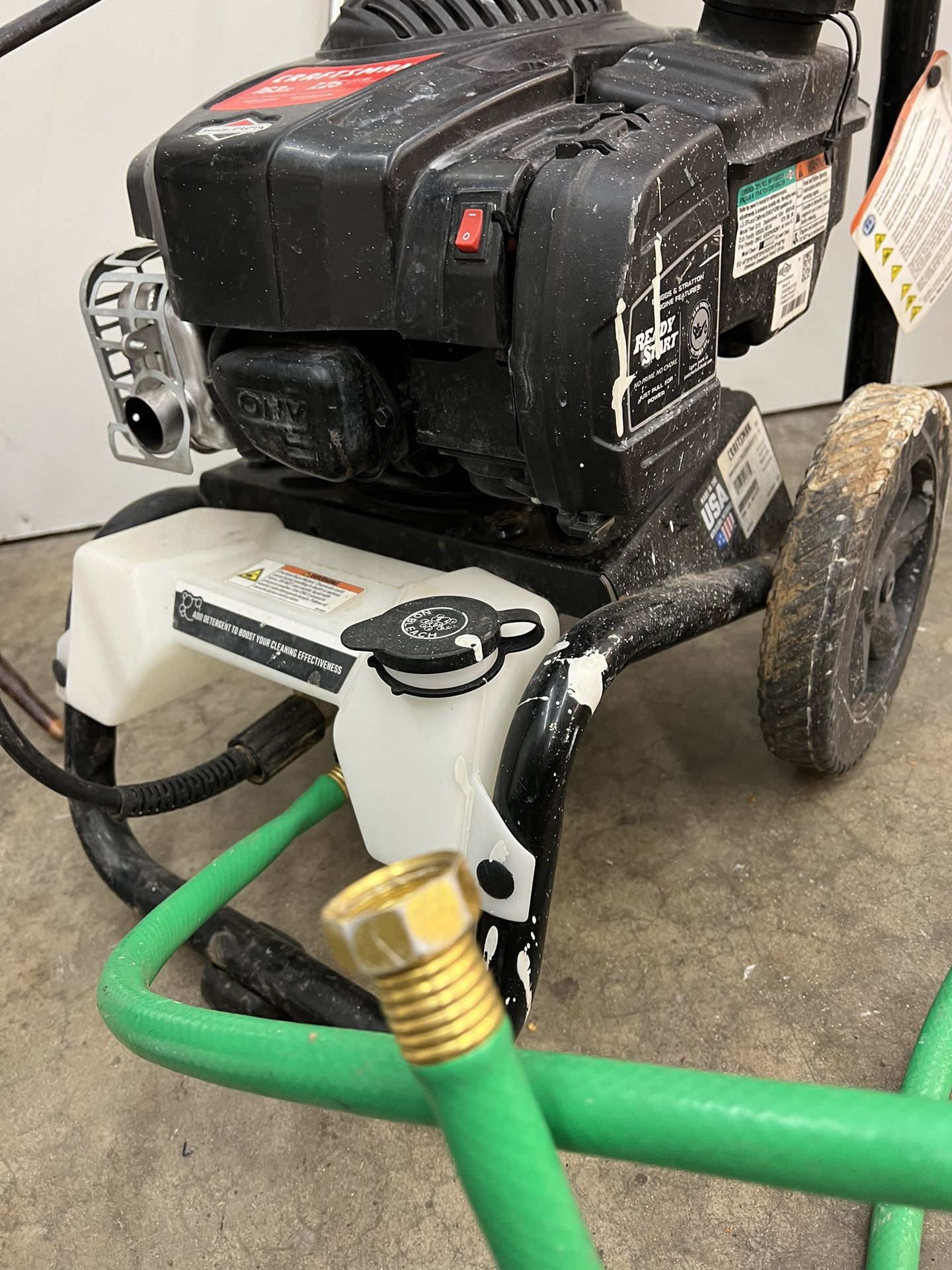 CRAFTSMAN 2800 PSI 2.3-Gallon-GPM Cold Water Gas Pressure Washer (CARB ...