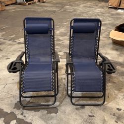Lounge Chairs 