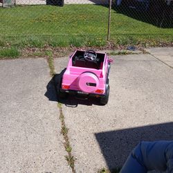 Mercedes Benz Maybach Electric Ride On Toy