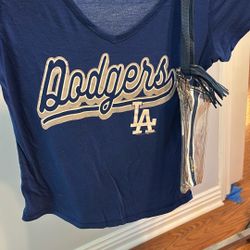 Women’s Dodgers V-Neck T-shirt