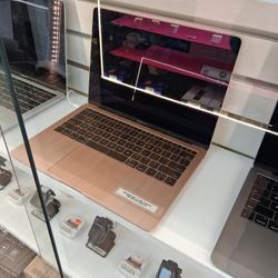 MacBook, air 13 inch 20181.6 GHz, 250 GB SSDA gigantram.