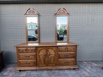 Dresser classic with hers and he’s mirror