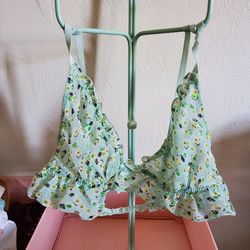 F21 sea foam green bra bralette so cute 😍